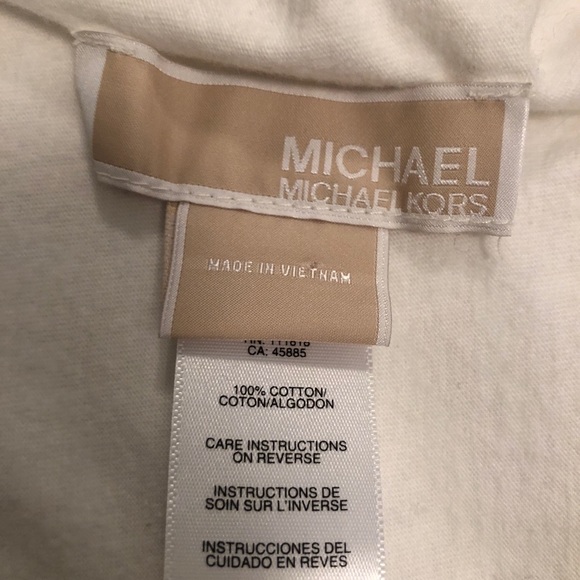 Michael Kors scarf - Picture 3 of 3